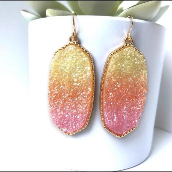 1 LEFT! Statement Sunrise Druzy Ombre Gold Tone Women’s Summer Earrings - Picture 3 of 3